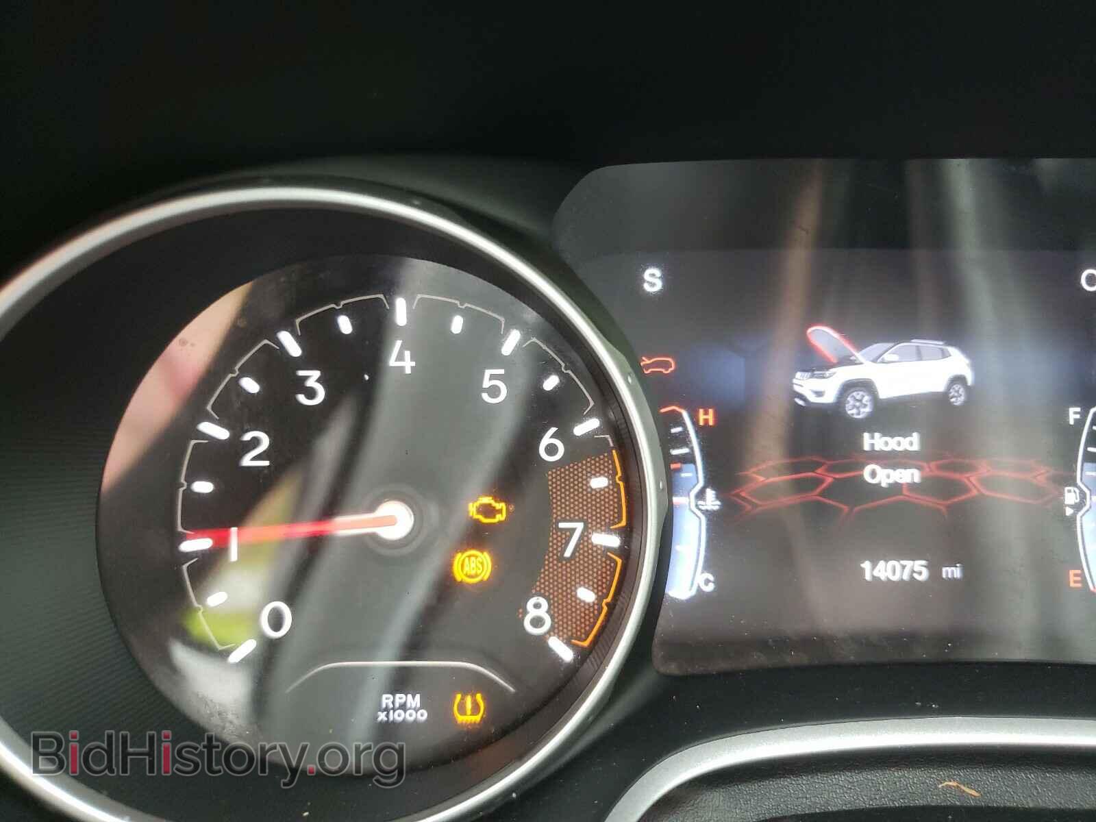 2019 JEEP COMPASS - VIN: 3C4NJDBB0KT602184 - Фото 8