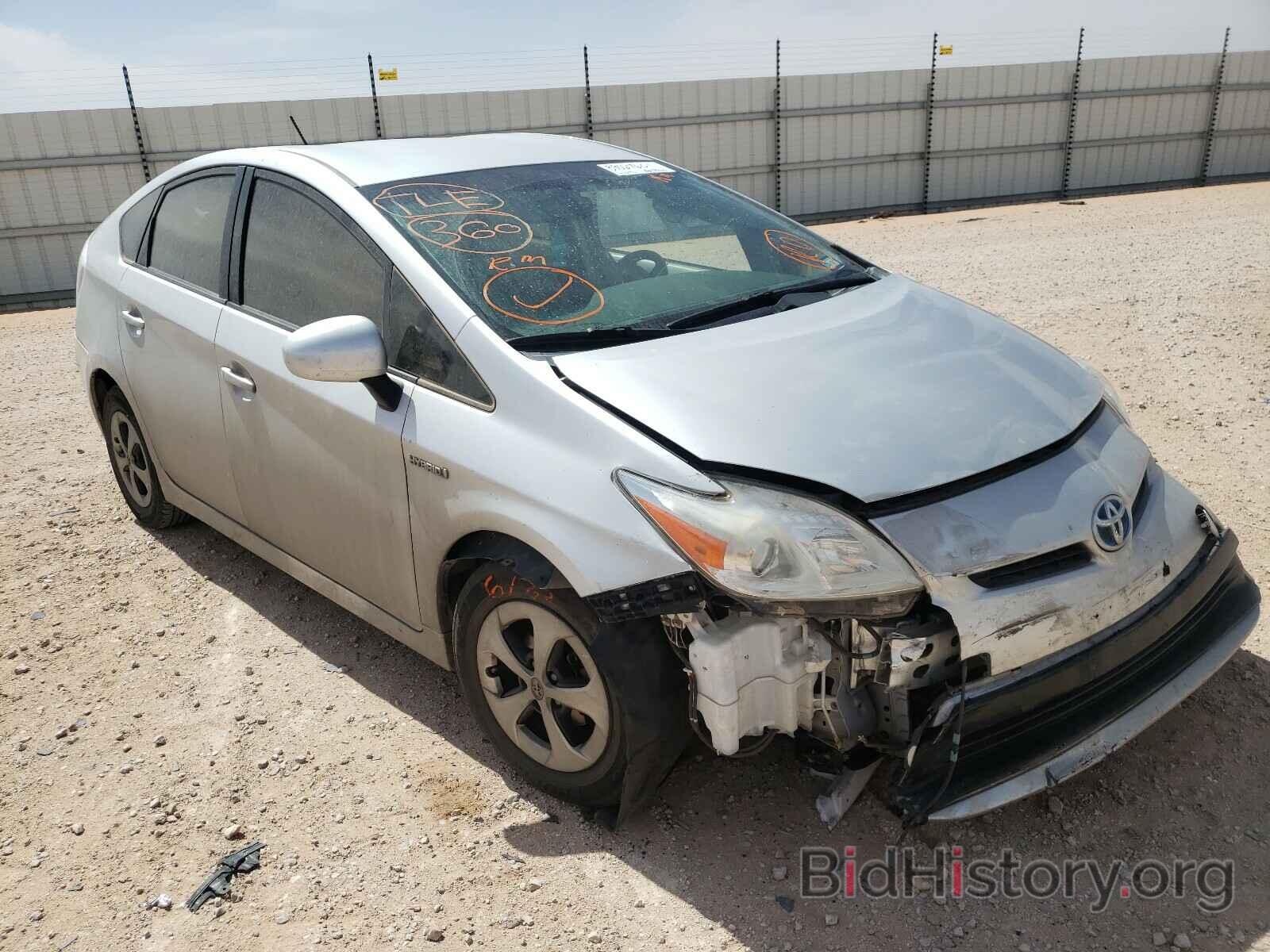 Фотография JTDKN3DU0E1750976 - TOYOTA PRIUS 2014