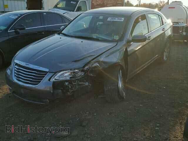 2013 CHRYSLER 200 - VIN: 1C3CCBAB6DN762374 - Фото 2