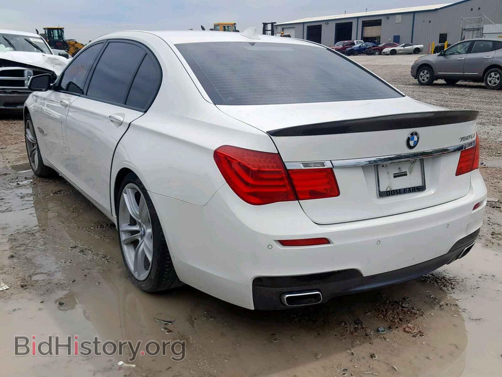 2011 BMW 7 SERIES - VIN: WBAKB8C56BC852182 - Фото 3