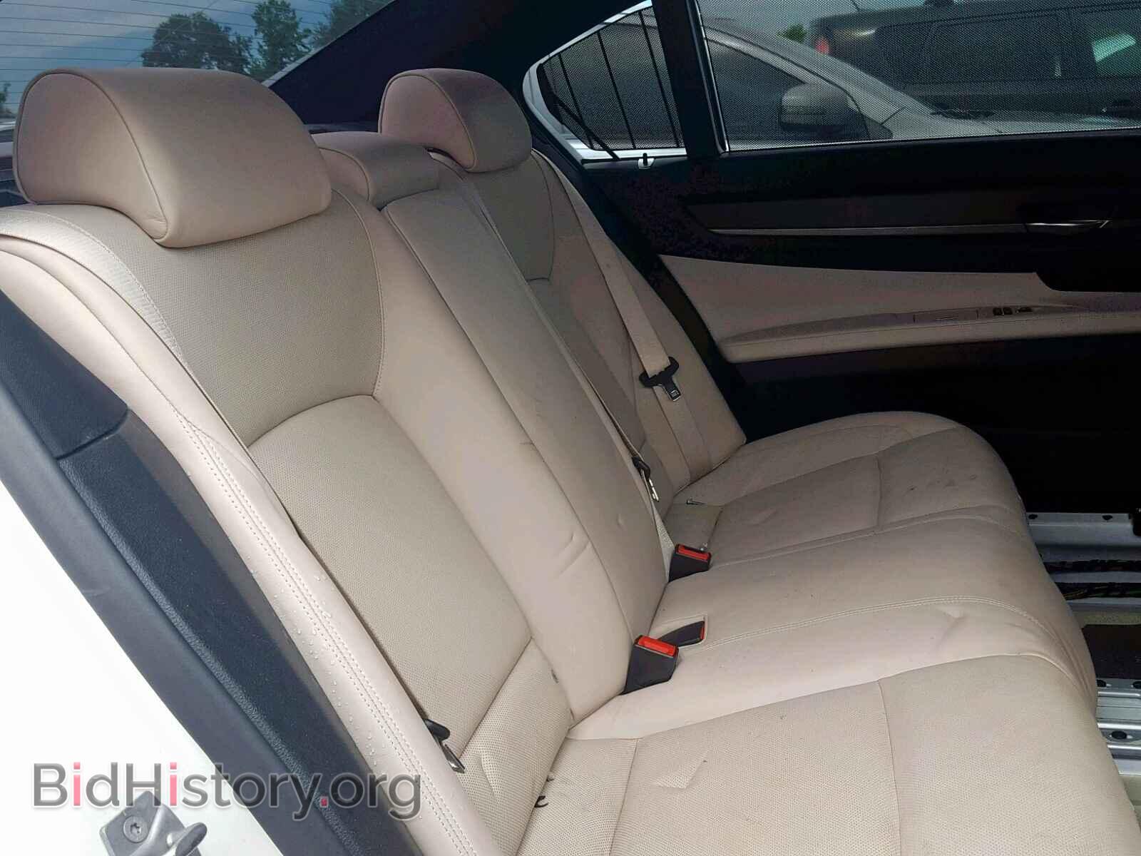 2011 BMW 7 SERIES - VIN: WBAKB8C56BC852182 - Фото 6
