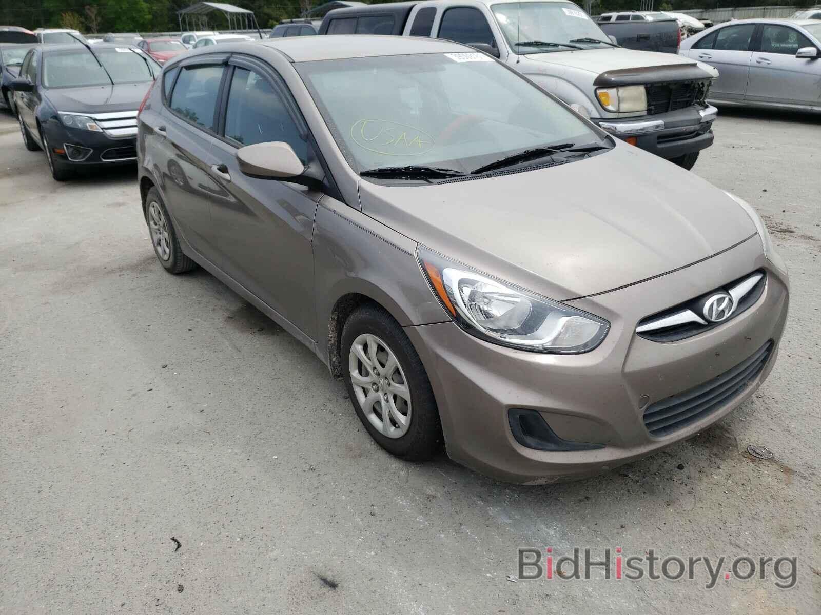 Фотография KMHCT5AE1DU137597 - HYUNDAI ACCENT 2013