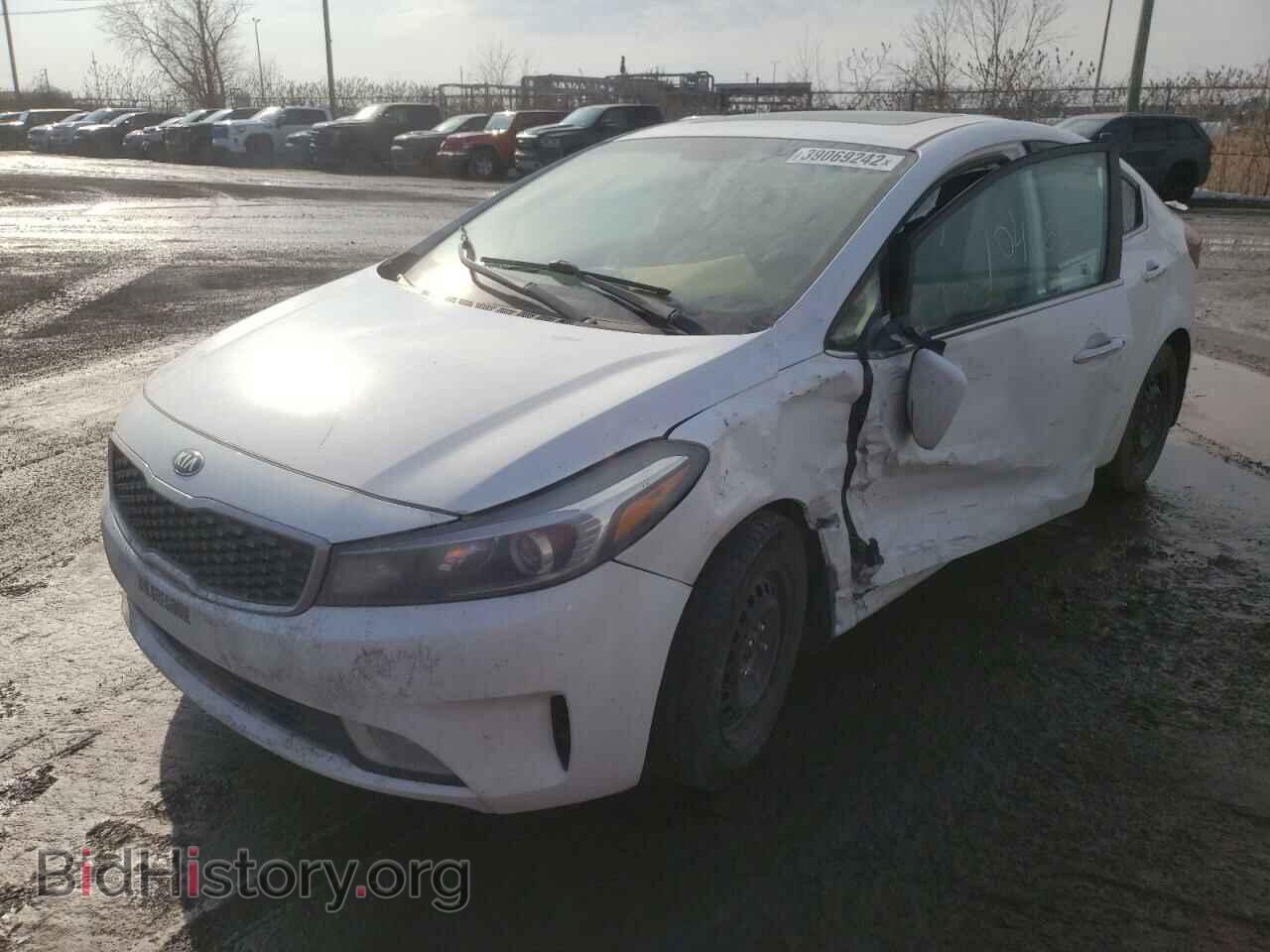 2017 KIA FORTE - VIN: 3KPFL4A81HE057792 - Фото 2
