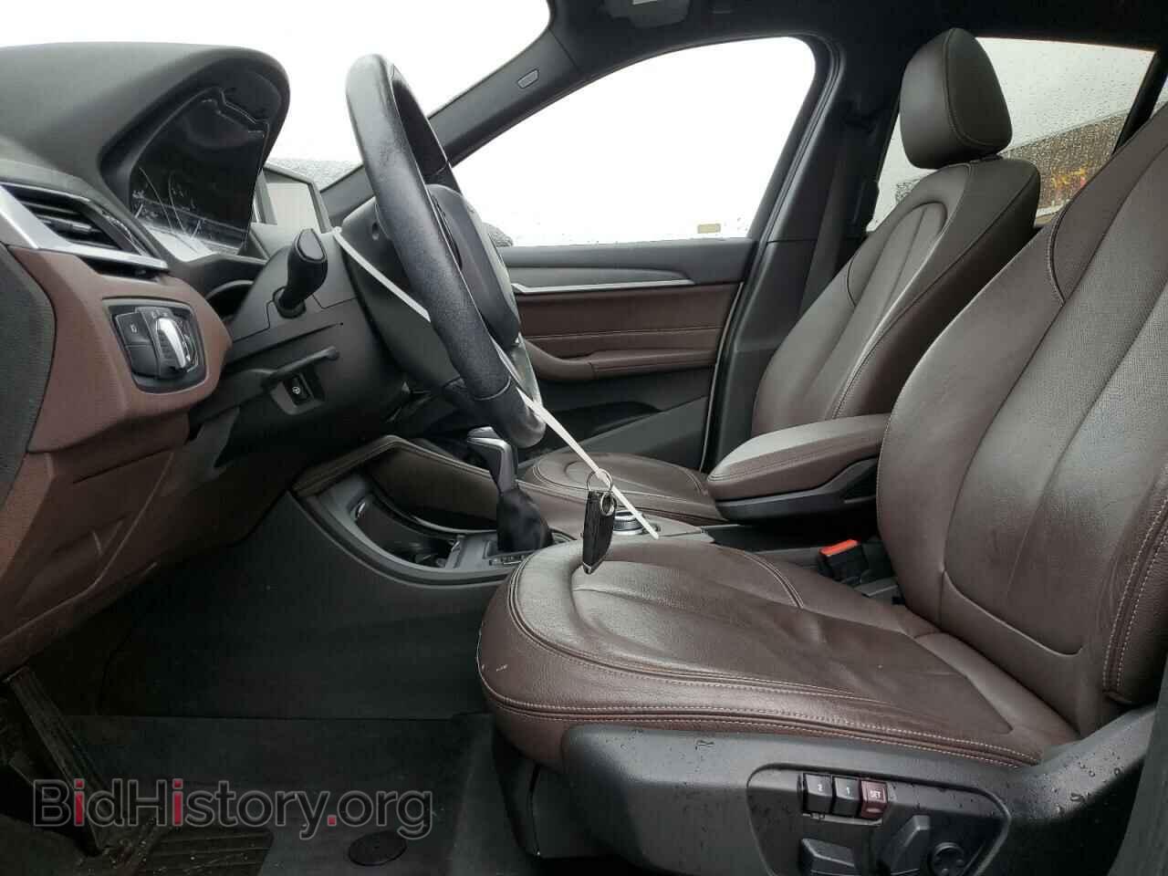 2017 BMW X1 - VIN: WBXHT3C35H5F72686 - Фото 7