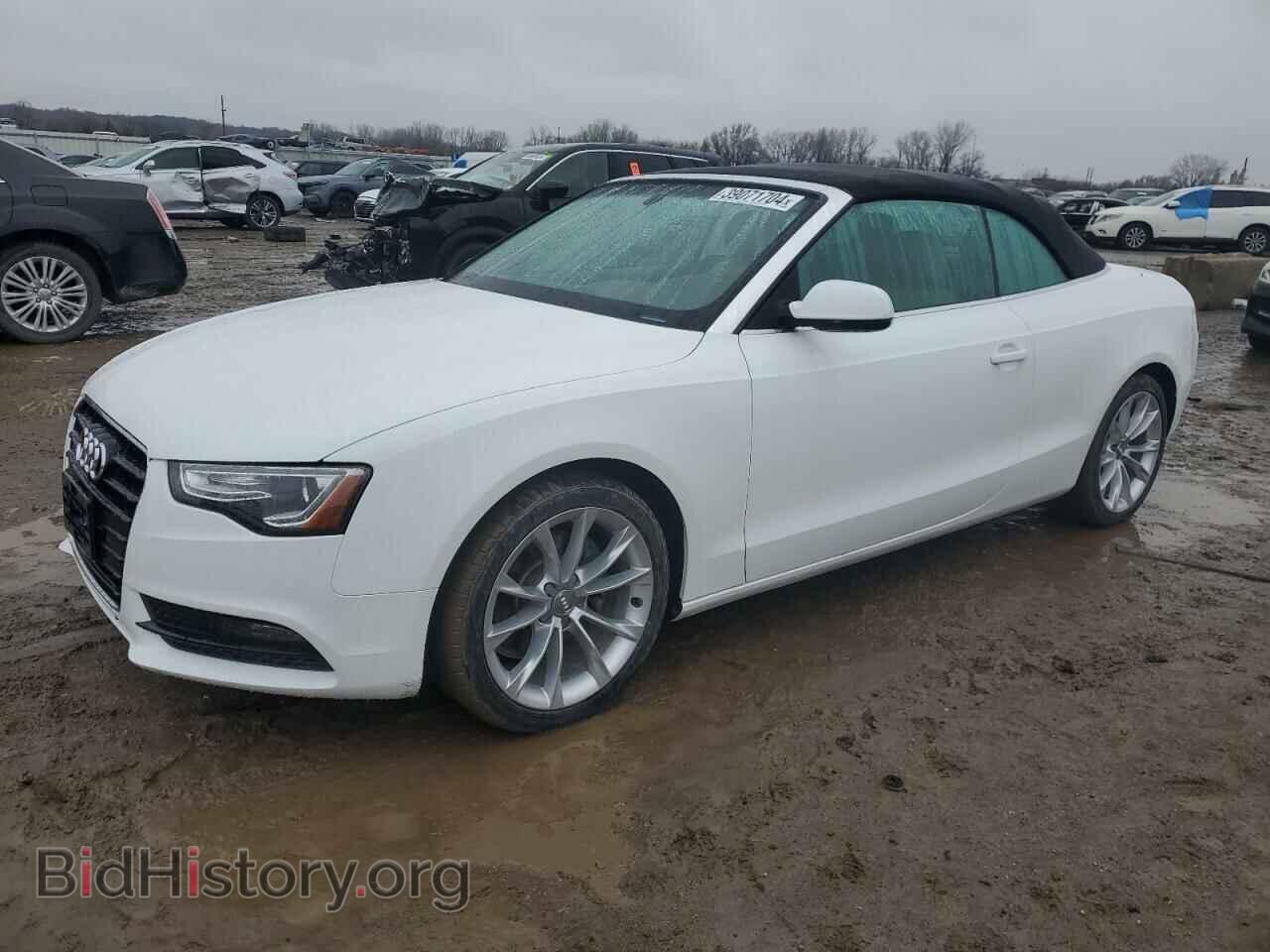 Photo WAUCFAFH8DN000560 - AUDI A5 2013