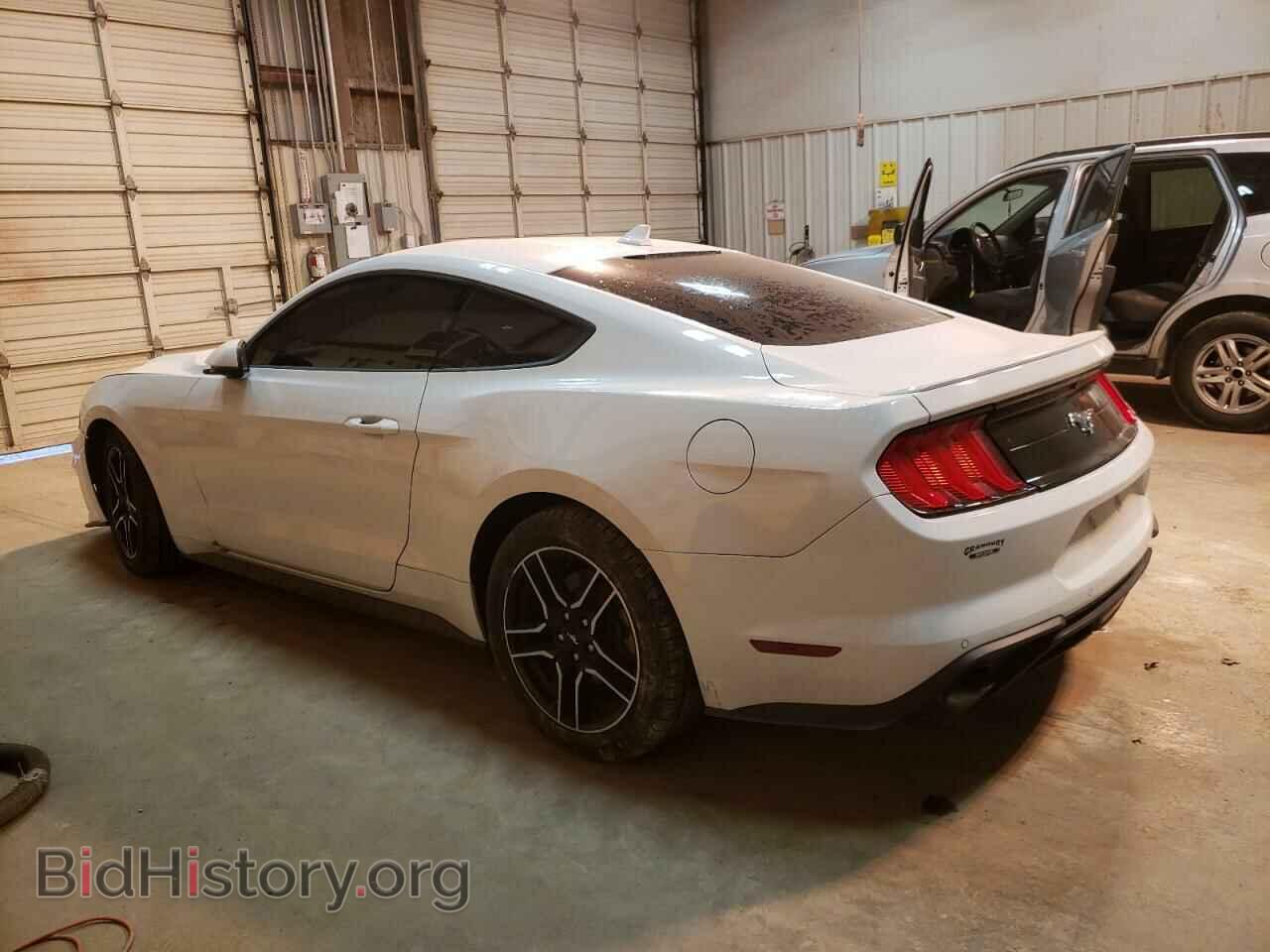 2020 FORD MUSTANG - VIN: 1FA6P8TH3L5147741 - Фото 2