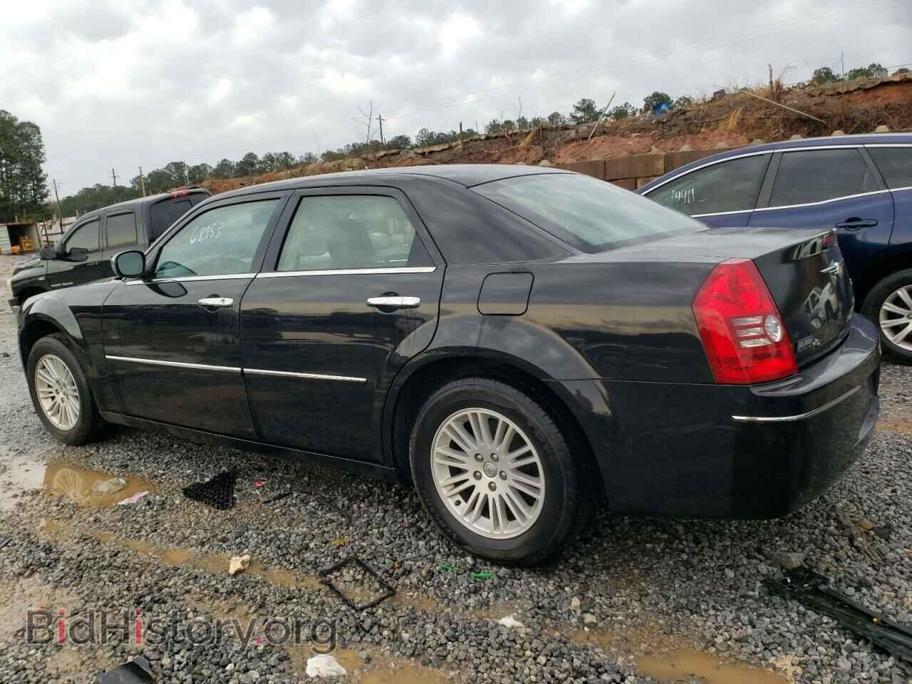 2010 CHRYSLER 300 - VIN: 2C3CA4CD5AH330606 - Фото 3