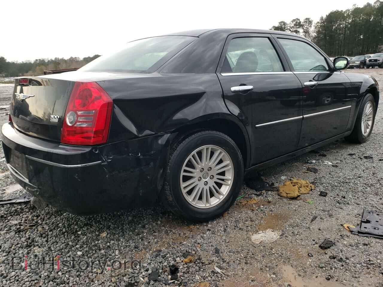 2010 CHRYSLER 300 - VIN: 2C3CA4CD5AH330606 - Фото 4