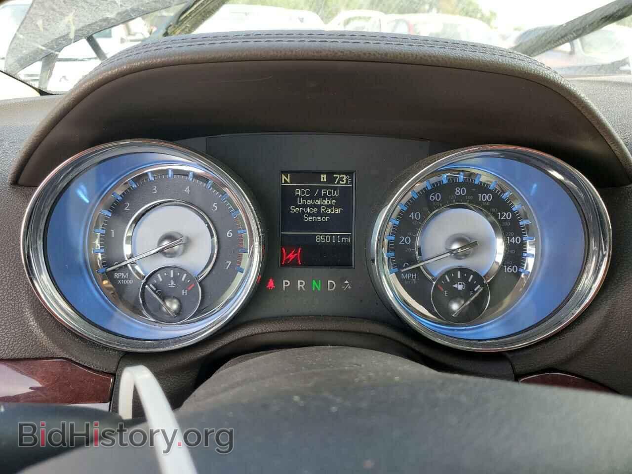 2011 CHRYSLER 300 - VIN: 2C3CA6CT2BH522876 - Фото 9