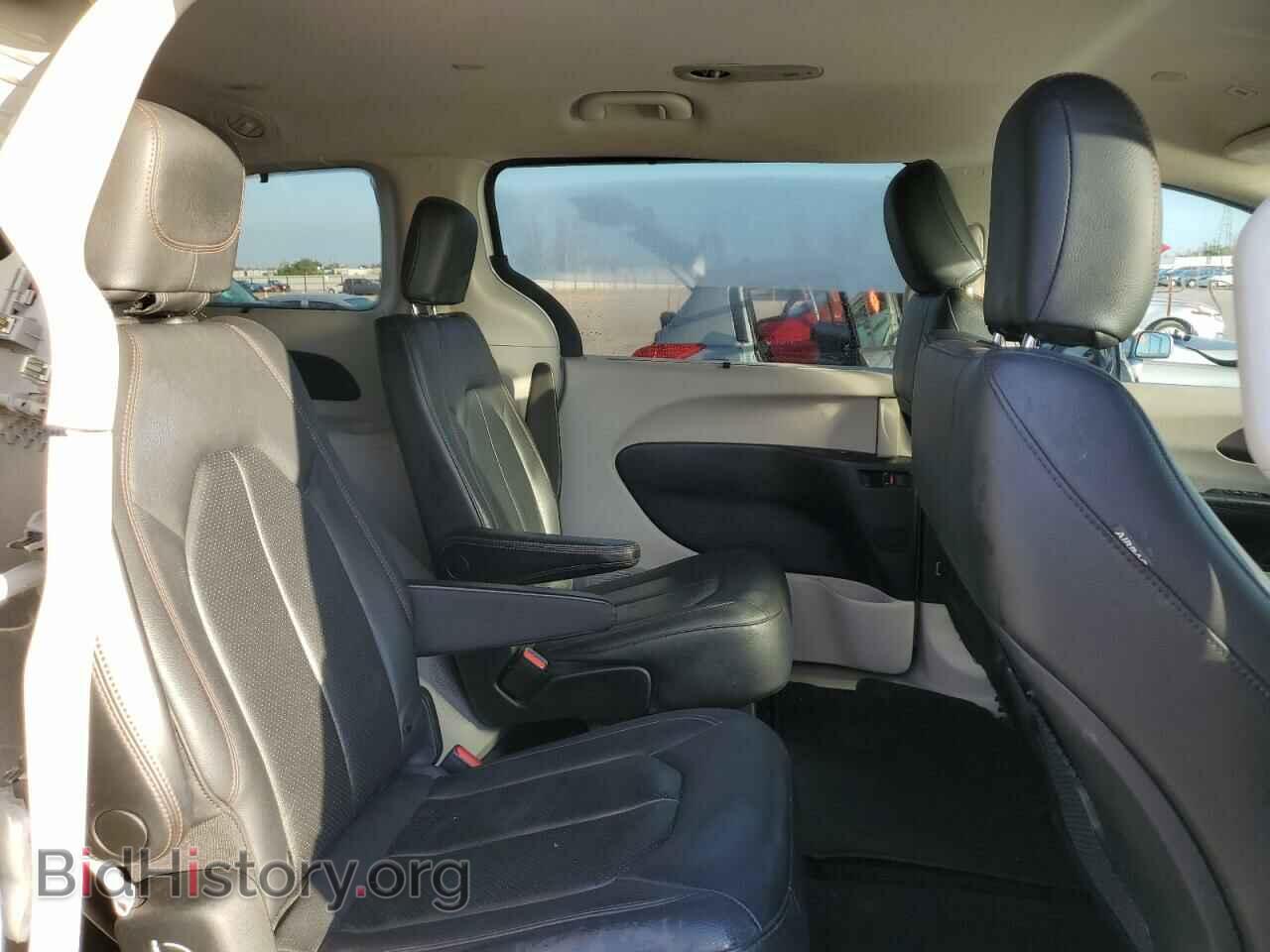2019 CHRYSLER PACIFICA - VIN: 2C4RC1BG8KR582937 - Фото 10