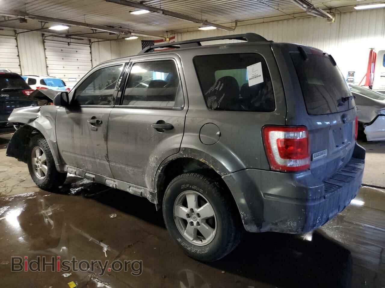 2011 FORD ESCAPE - VIN: 1FMCU0DG3BKB33007 - Фото 2