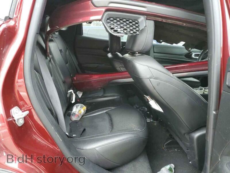 2022 Jeep COMPASS (VIN 3C4NJDCB8NT180958) — фото 10 из 12
