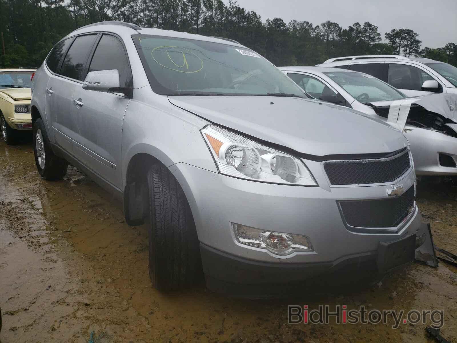 Photo 1GNLVFED0AS114896 - CHEVROLET TRAVERSE 2010