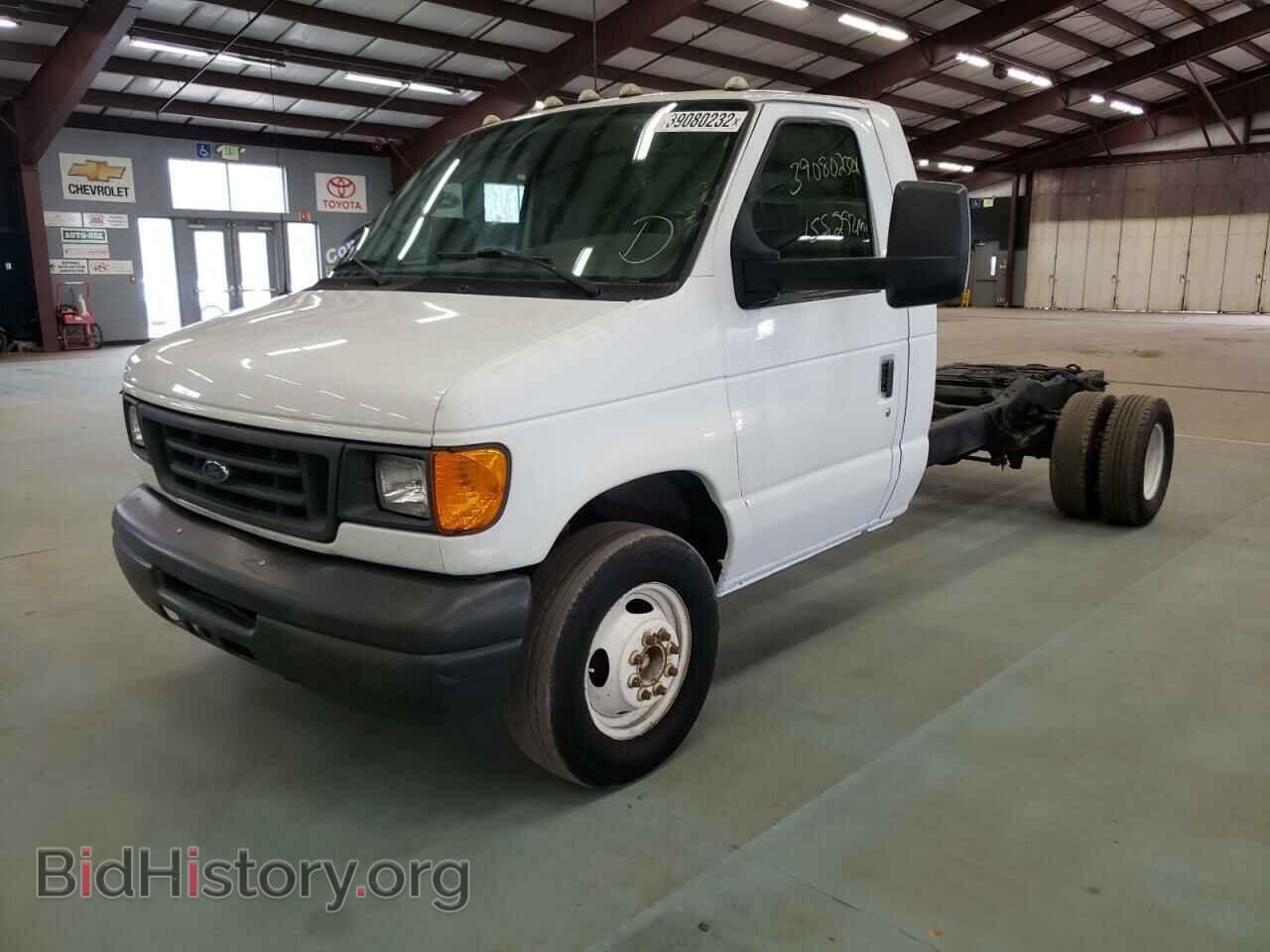 2006 FORD ECONOLINE - VIN: 1FDXE45S16DB27144 - Photo 2