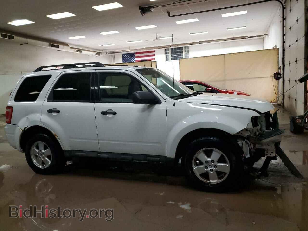 2010 FORD ESCAPE - VIN: 1FMCU9D71AKC55853 - Фото 4