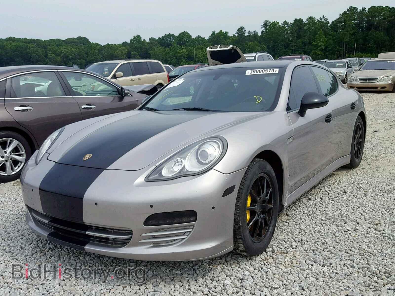 2011 PORSCHE PANAMERA - VIN: WP0AA2A70BL011557 - Фото 2