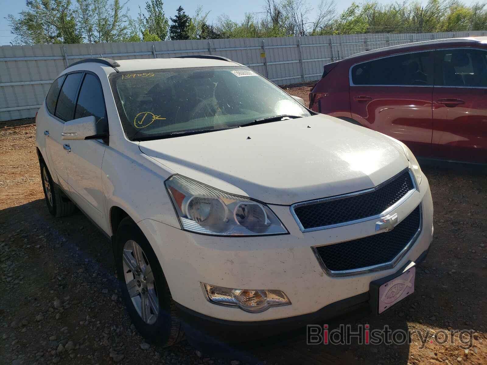 Photo 1GNKVGED1BJ139055 - CHEVROLET TRAVERSE 2011