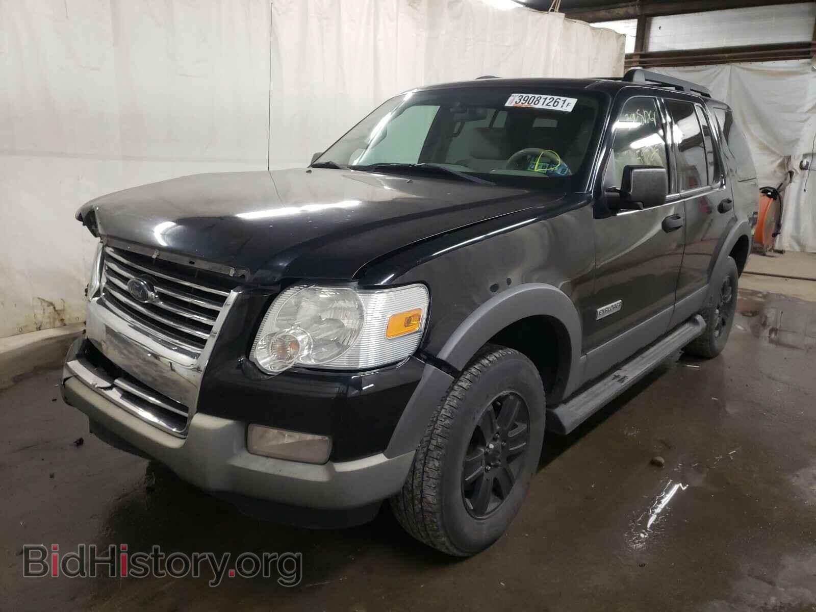 2006 FORD EXPLORER - VIN: 1FMEU73E66UB64053 - Фото 2