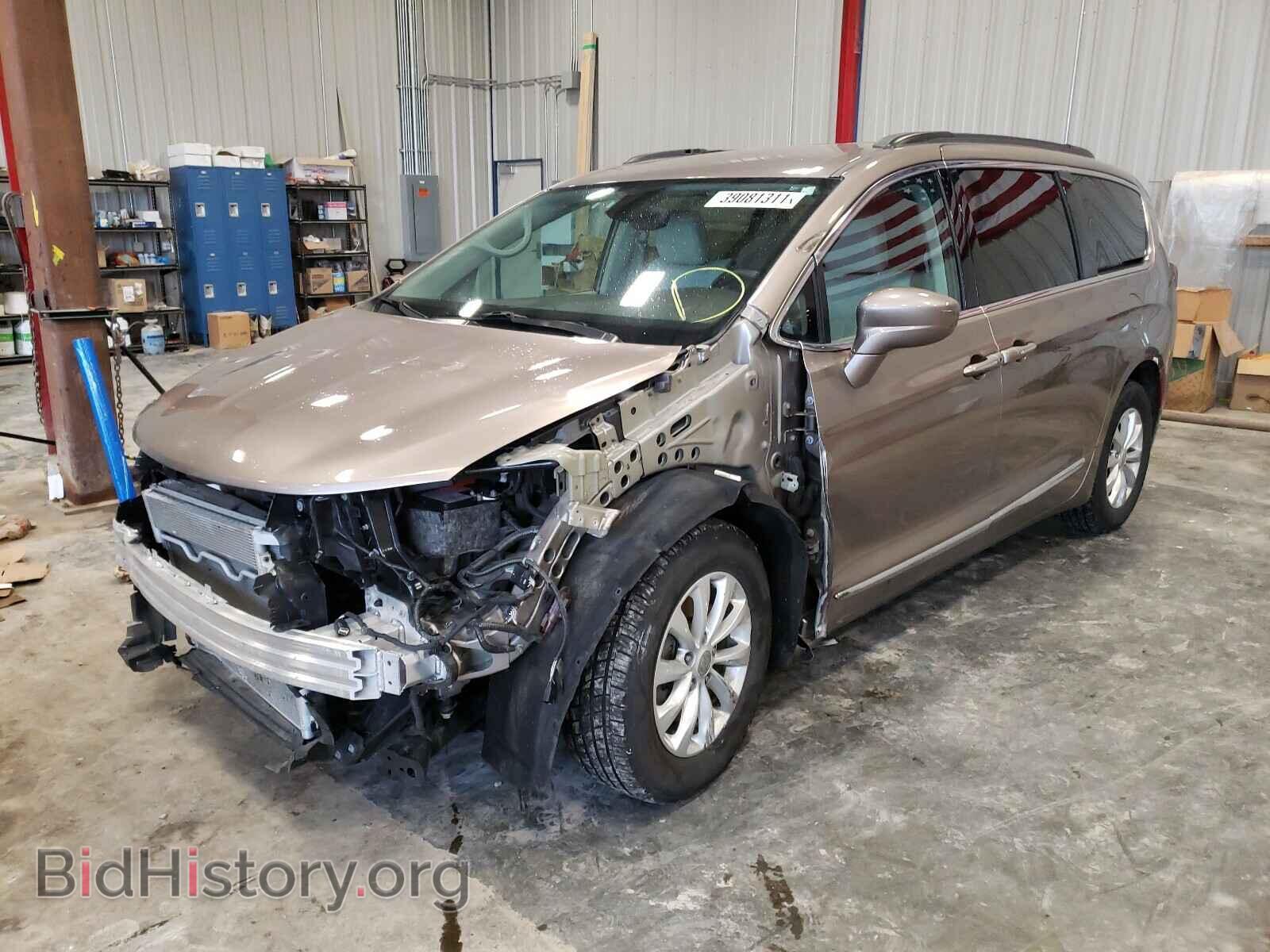 2017 CHRYSLER PACIFICA - VIN: 2C4RC1BG3HR747253 - Фото 2