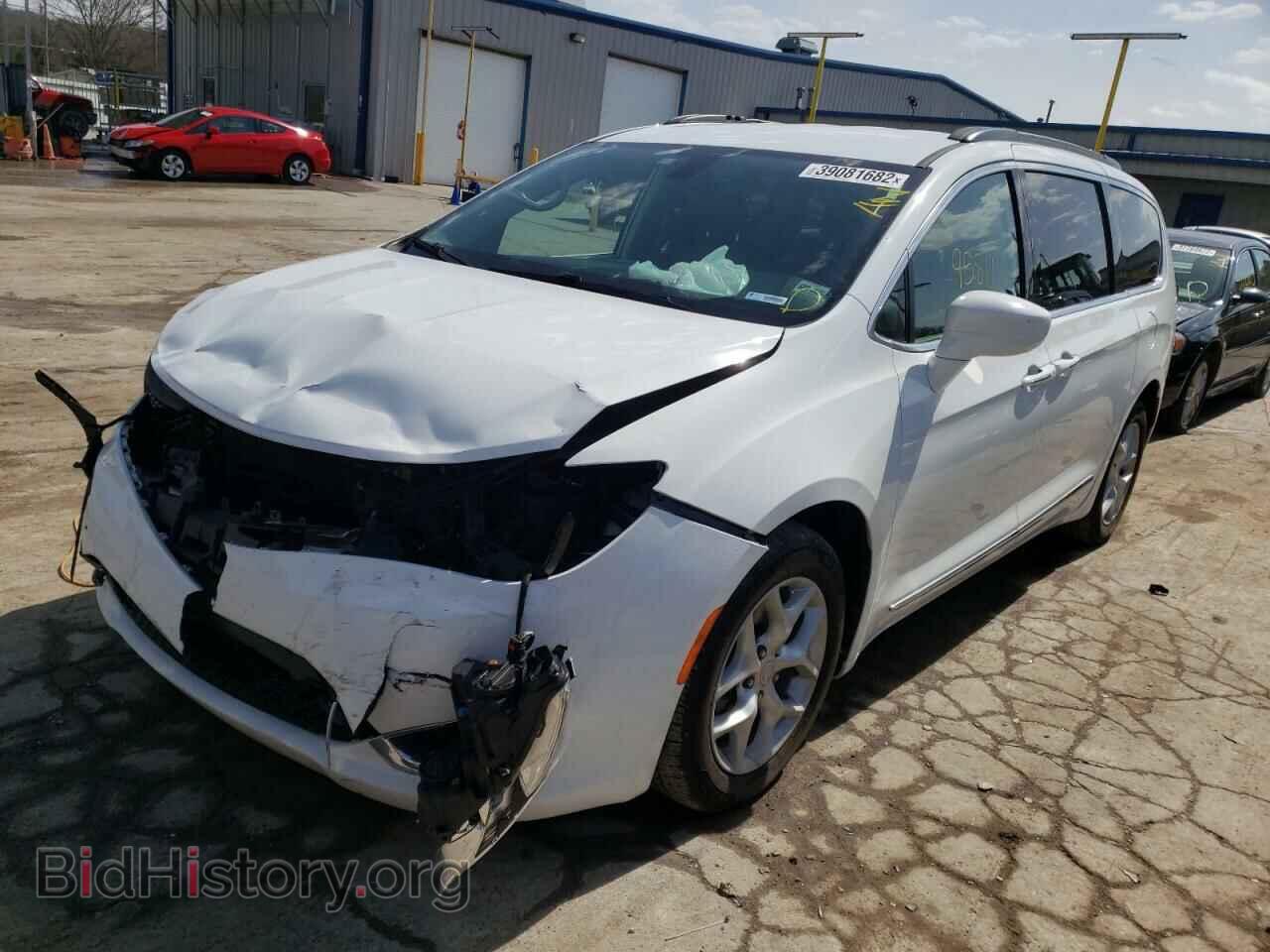 2017 CHRYSLER PACIFICA - VIN: 2C4RC1BG5HR823443 - Фото 2