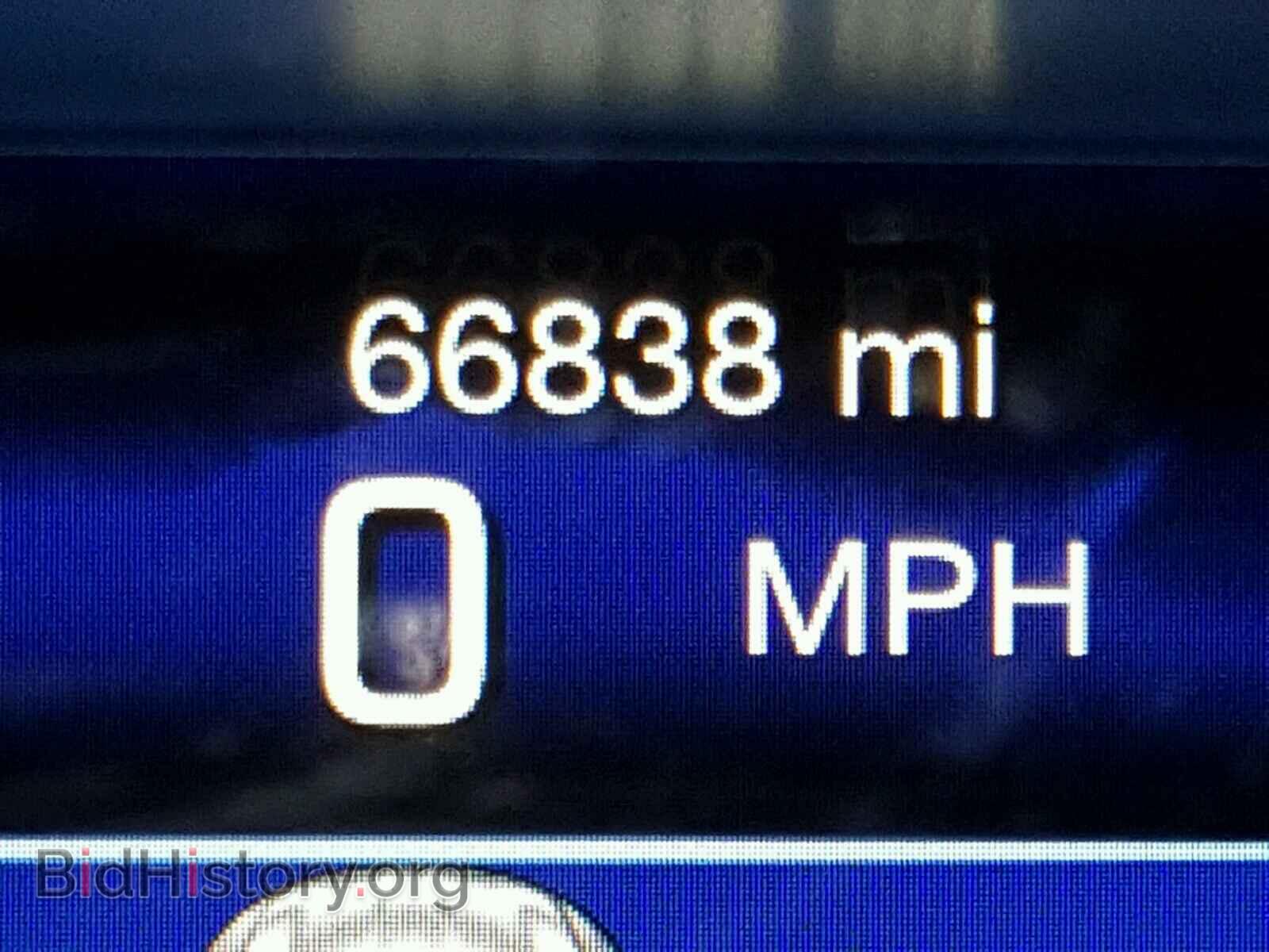 2015 CHRYSLER 200 - VIN: 1C3CCCCBXFN575290 - Photo 8