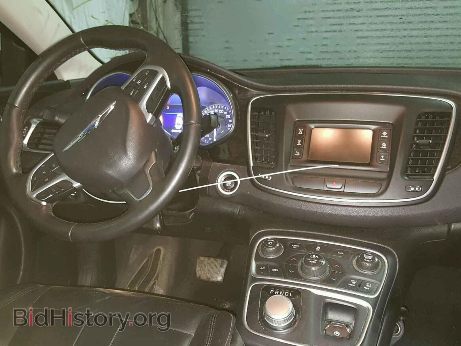 2015 CHRYSLER 200 - VIN: 1C3CCCCBXFN575290 - Photo 9