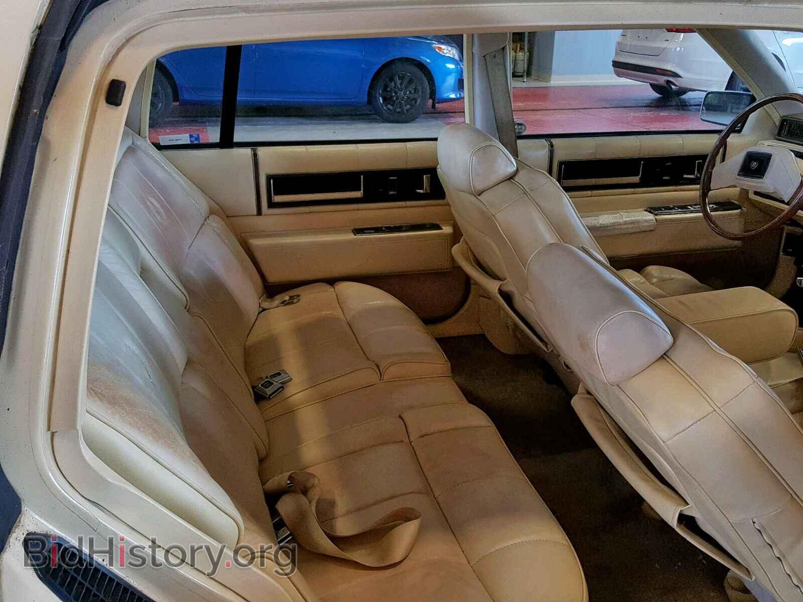 1988 CADILLAC DEVILLE - VIN: 1G6CD5153J4310245 - Photo 6