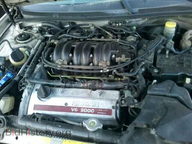 2000 NISSAN MAXIMA - VIN: JN1CA31D4YT752875 - Photo 7