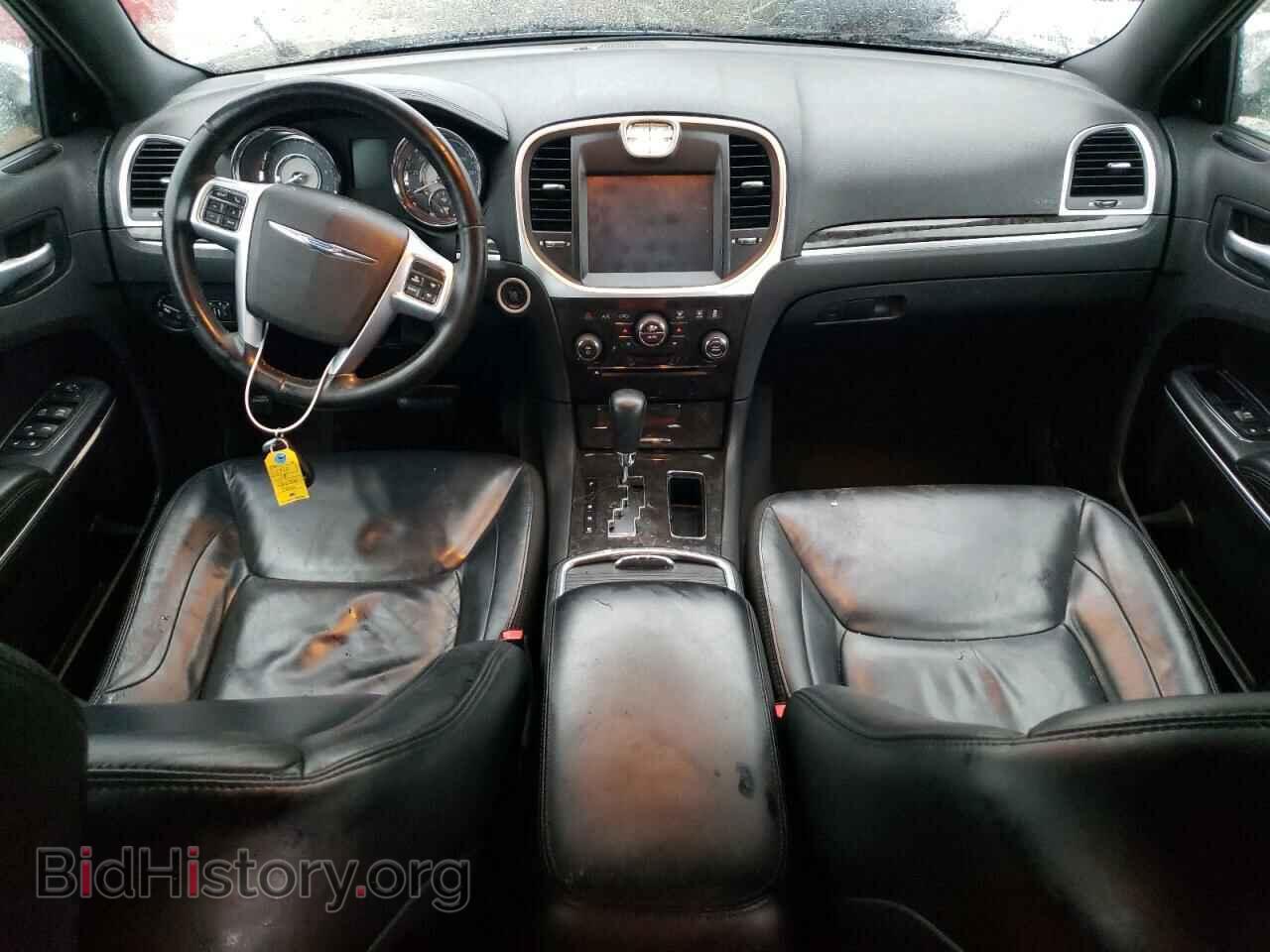 2011 CHRYSLER 300 - VIN: 2C3CA5CG1BH528701 - Фото 8