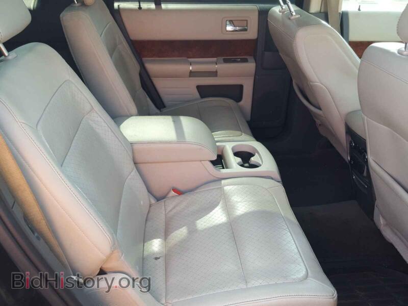 2011 Ford FLEX (VIN 2FMGK5DC7BBD19693) — фото 6 из 10