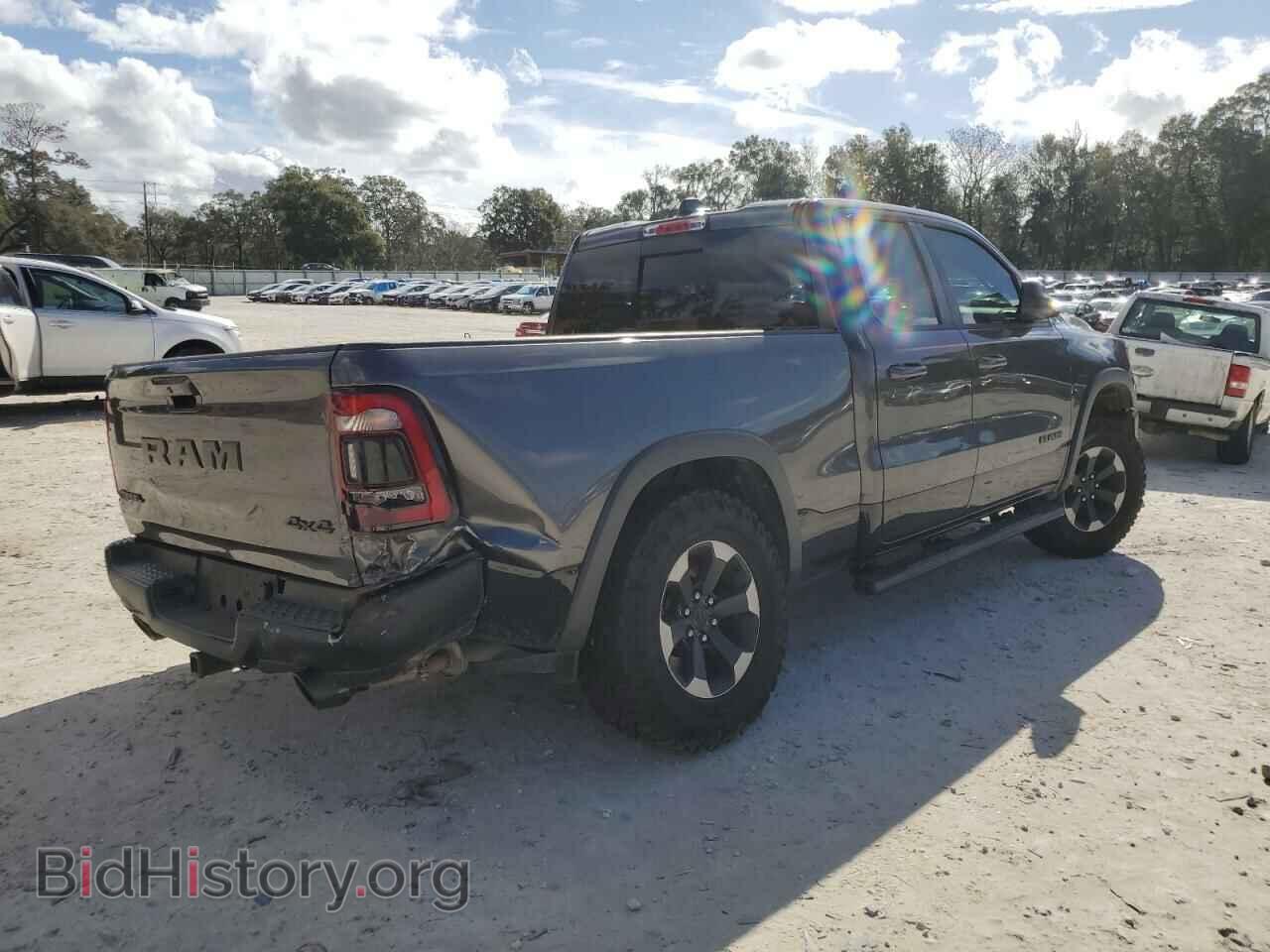 2019 RAM 1500 - VIN: 1C6SRFET8KN861184 - Фото 3