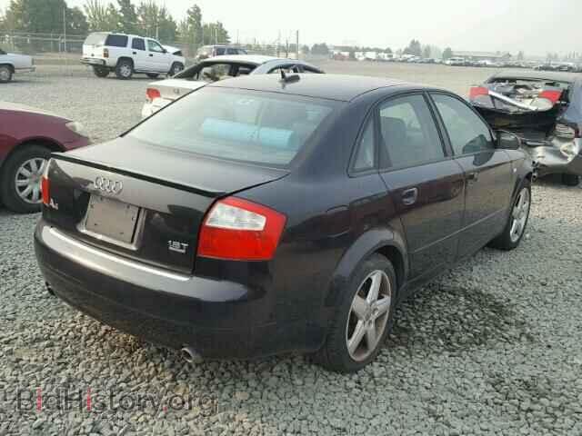 2005 AUDI A4 - VIN: WAULC68EX5A117865 - Фото 4