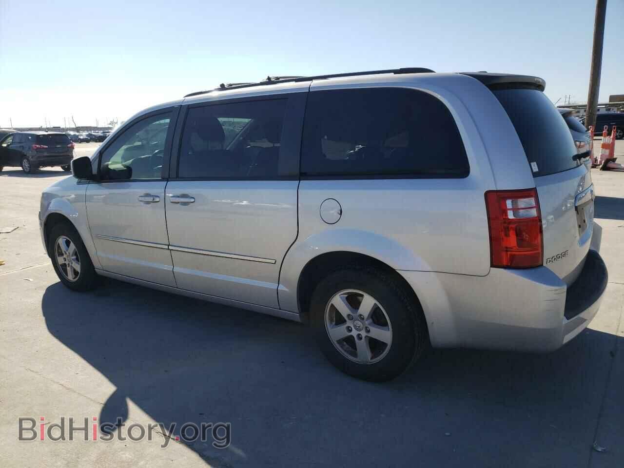 2010 DODGE CARAVAN - VIN: 2D4RN5D17AR144017 - Фото 2