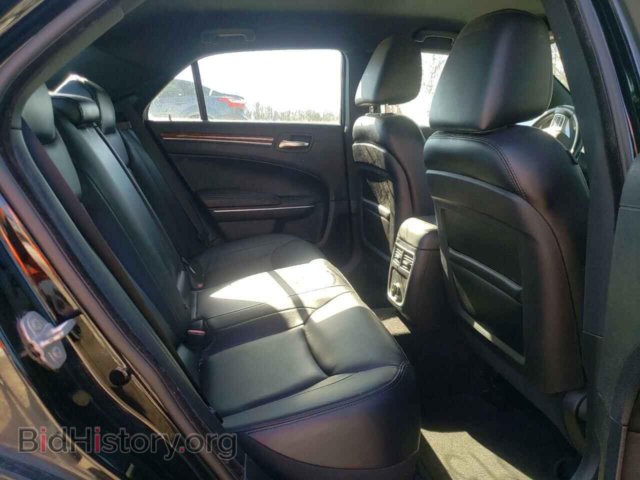 2014 CHRYSLER 300 - VIN: 2C3CCAAG6EH382211 - Фото 6