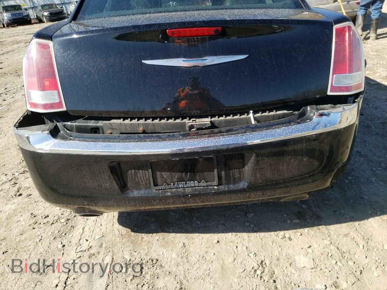 2014 CHRYSLER 300 - VIN: 2C3CCAAG6EH382211 - Фото 9