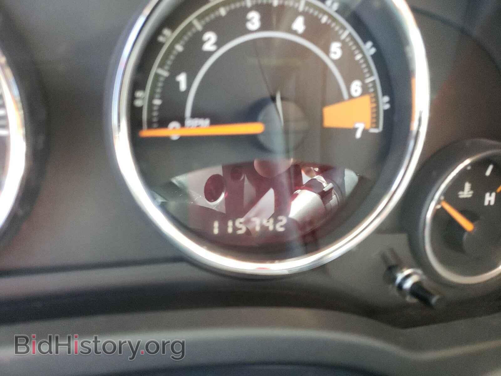2015 JEEP COMPASS - VIN: 1C4NJCEA6FD178325 - Фото 8