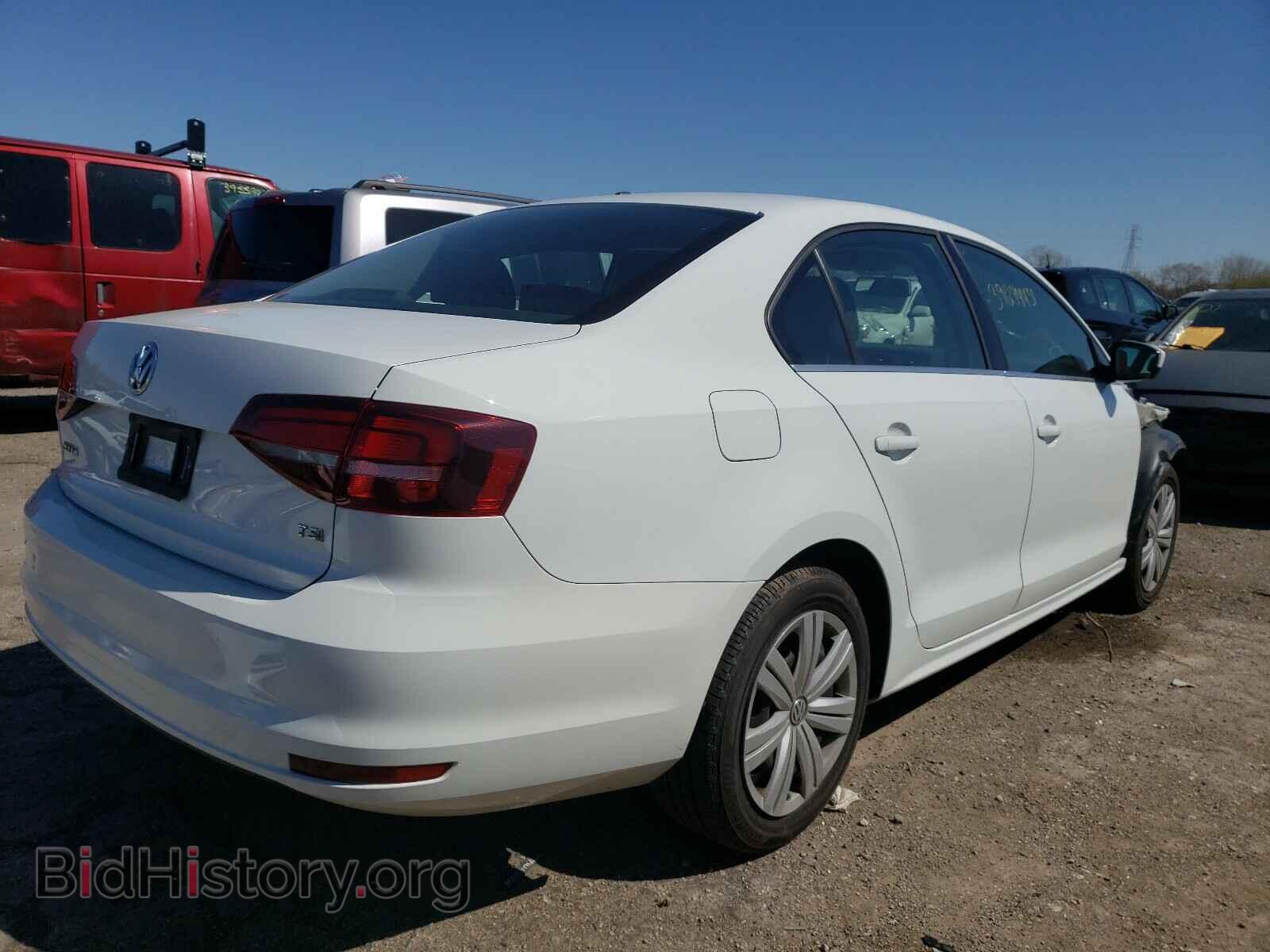 2017 VOLKSWAGEN JETTA - VIN: 3VW2B7AJ9HM311788 - Photo 4