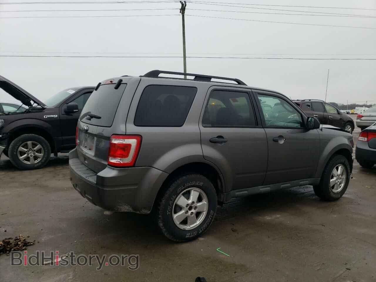 2011 FORD ESCAPE - VIN: 1FMCU9D71BKA99170 - Фото 3