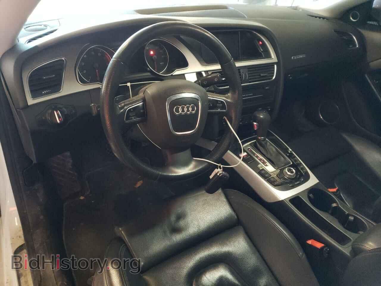 2011 AUDI A5 - VIN: WAULFAFR8BA020305 - Фото 8