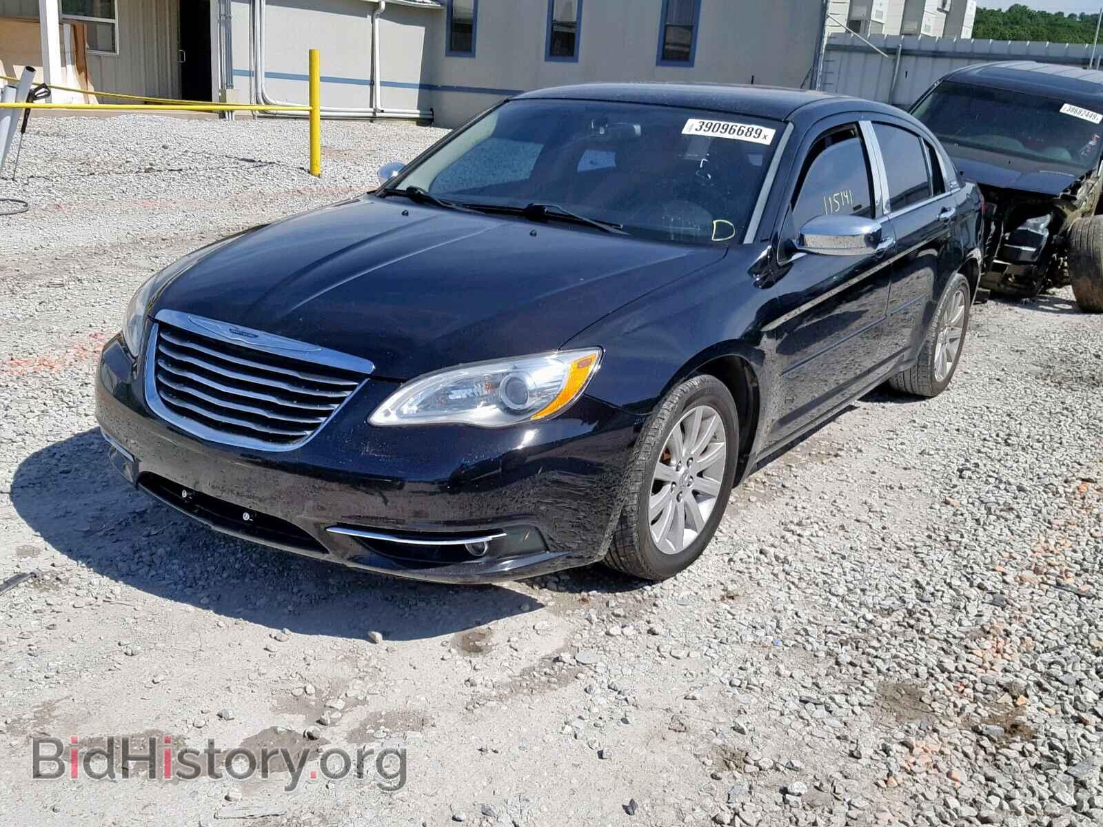 2013 CHRYSLER 200 - VIN: 1C3CCBCG2DN559071 - Photo 2