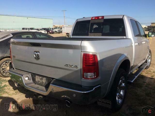 2017 RAM 1500 LARAM - VIN: 1C6RR7NT3HS537445 - Фото 4
