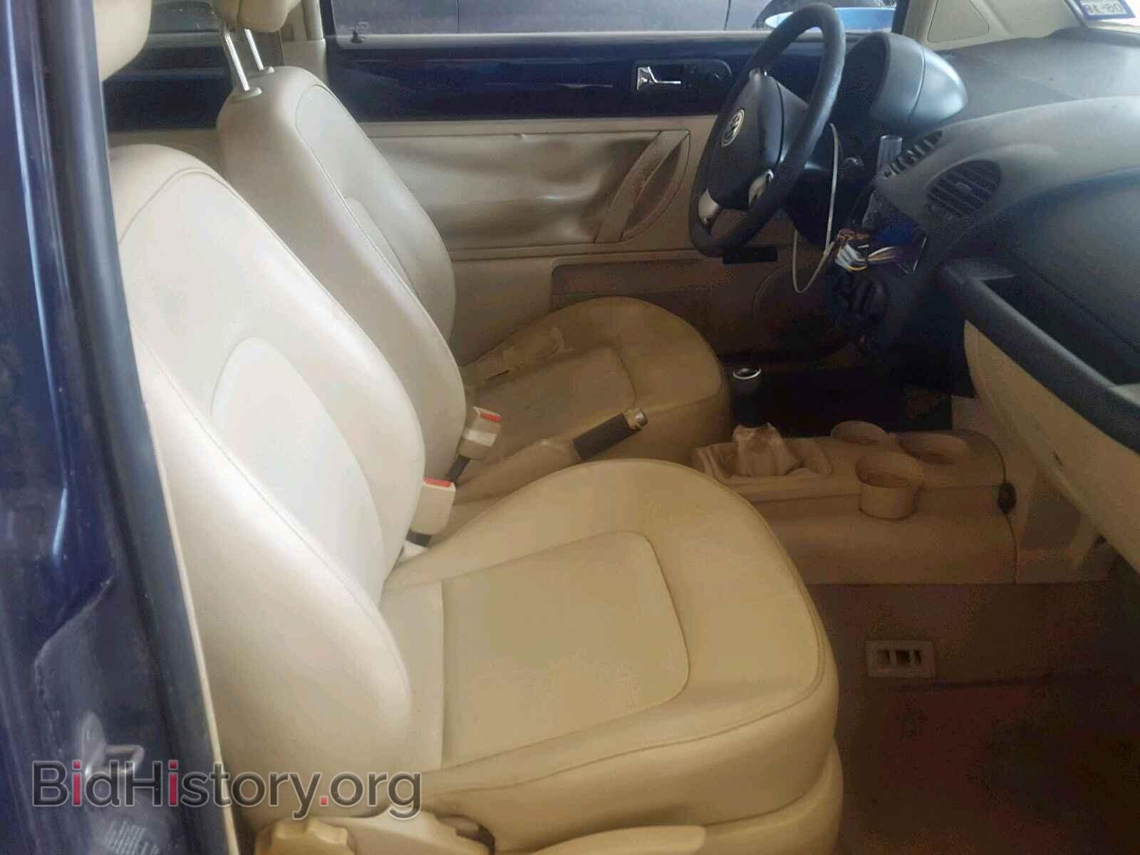 2000 VOLKSWAGEN BEETLE - VIN: 3VWCF21C7YM424216 - Фото 5