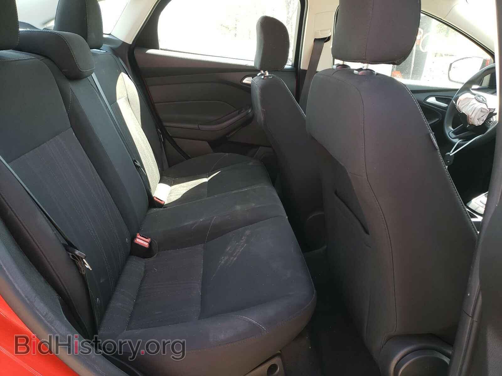 2017 FORD FOCUS - VIN: 1FADP3F21HL217869 - Photo 6