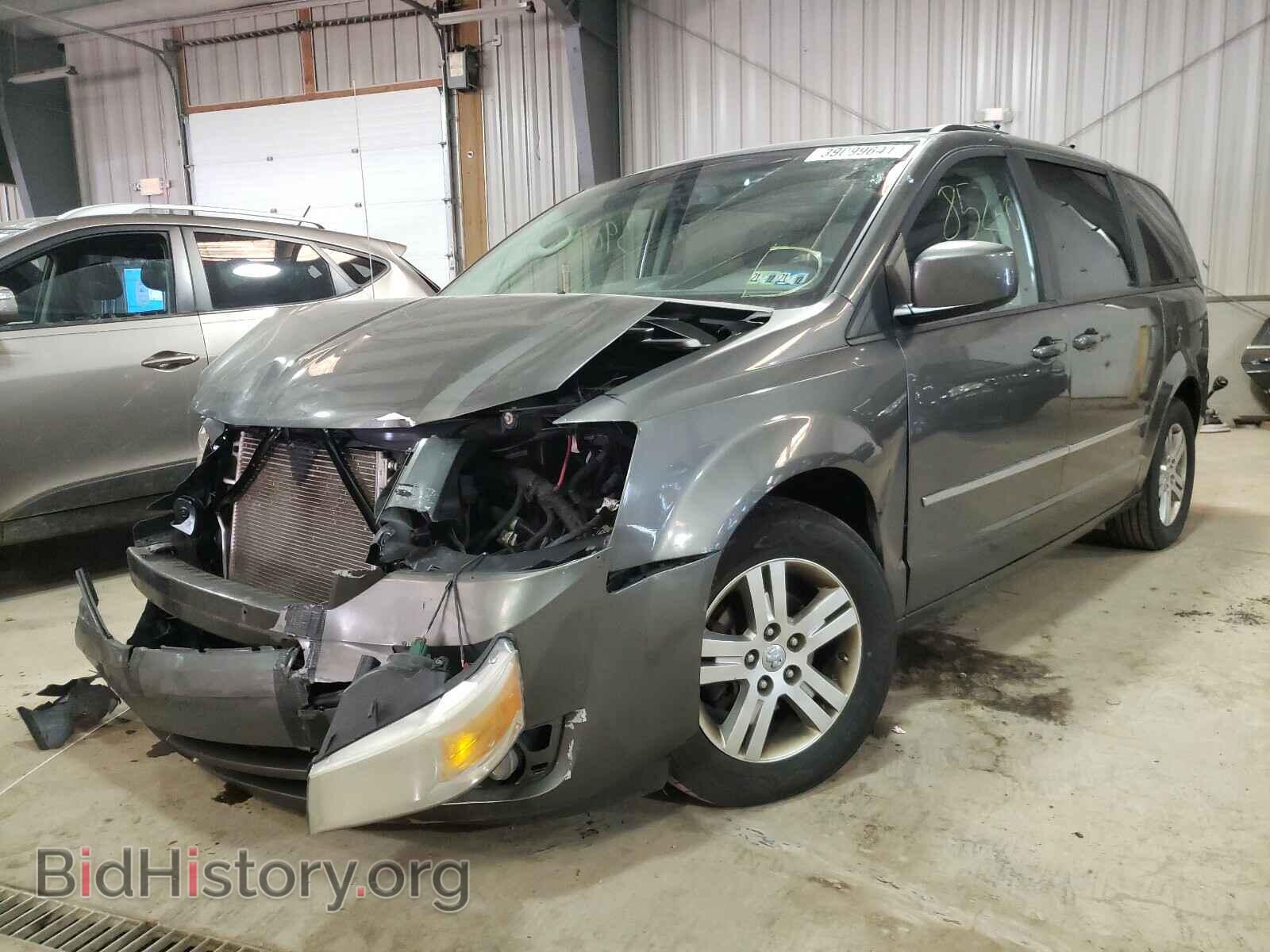 2010 DODGE CARAVAN - VIN: 2D4RN6DX5AR446741 - Photo 2