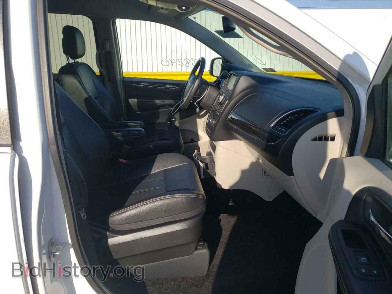 2016 CHRYSLER MINIVAN - VIN: 2C4RC1BG1GR290604 - Фото 5