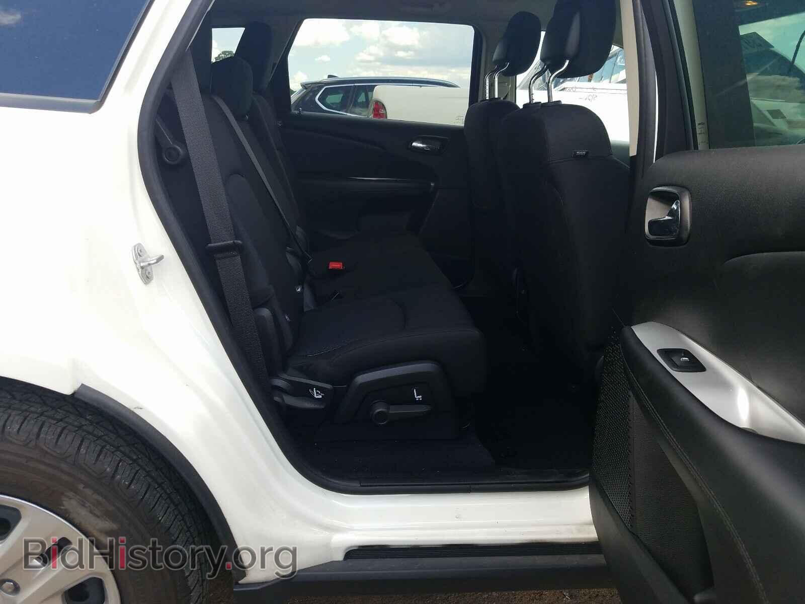 2018 DODGE JOURNEY - VIN: 3C4PDCAB8JT381900 - Фото 6