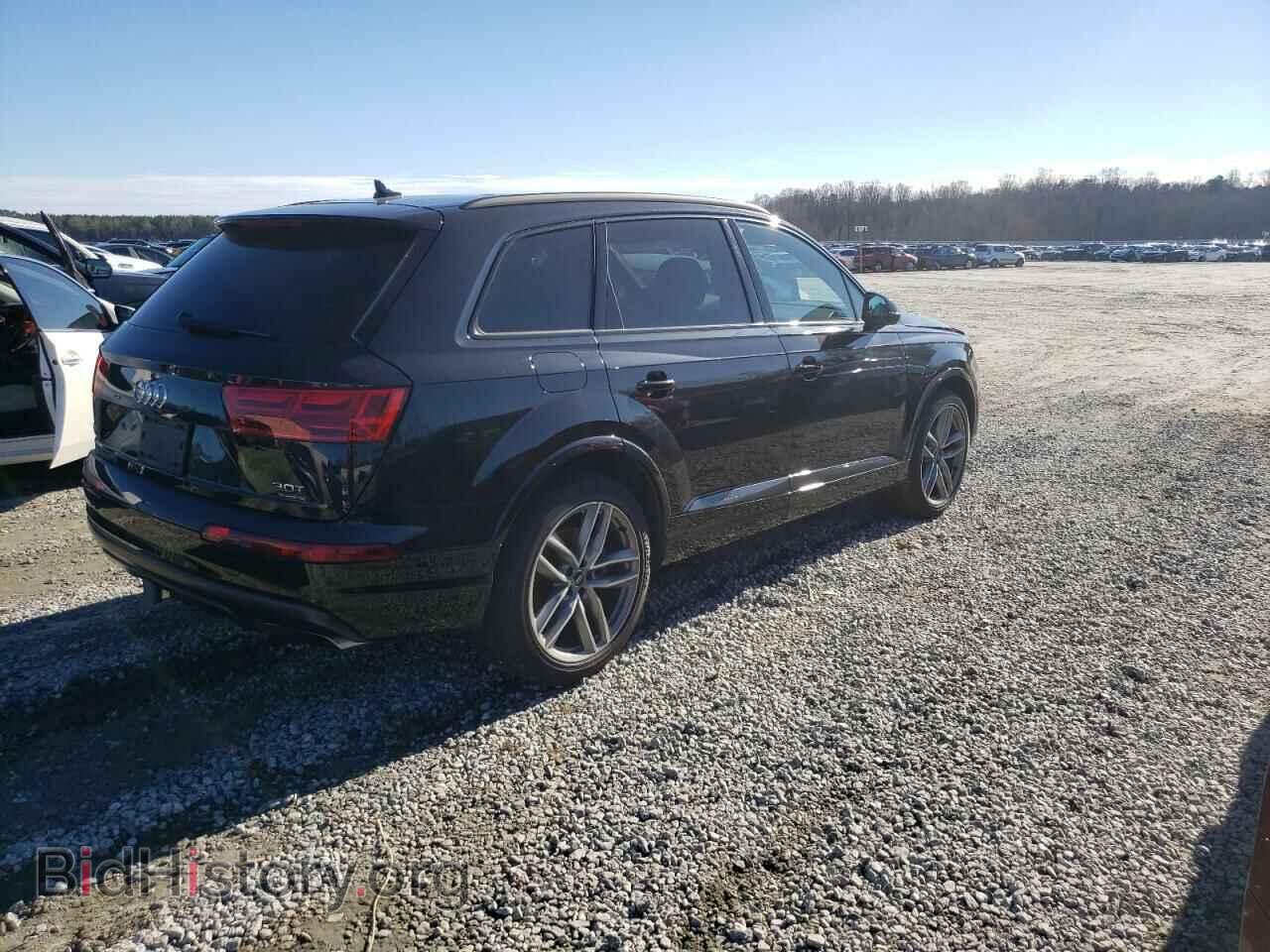 2017 AUDI Q7 - VIN: WA1VAAF72HD029446 - Фото 3