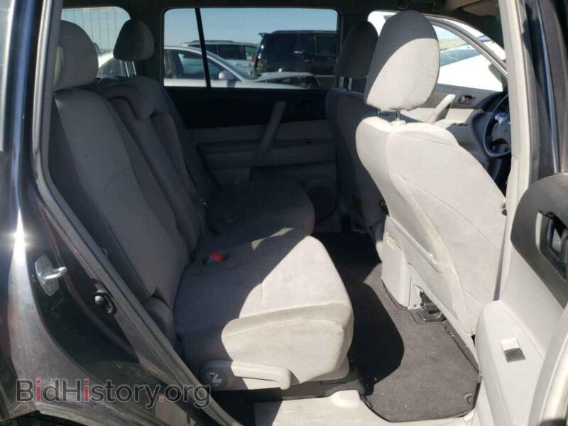 2013 Toyota HIGHLANDER (VIN 5TDZA3EH8DS038325) — фото 6 из 10