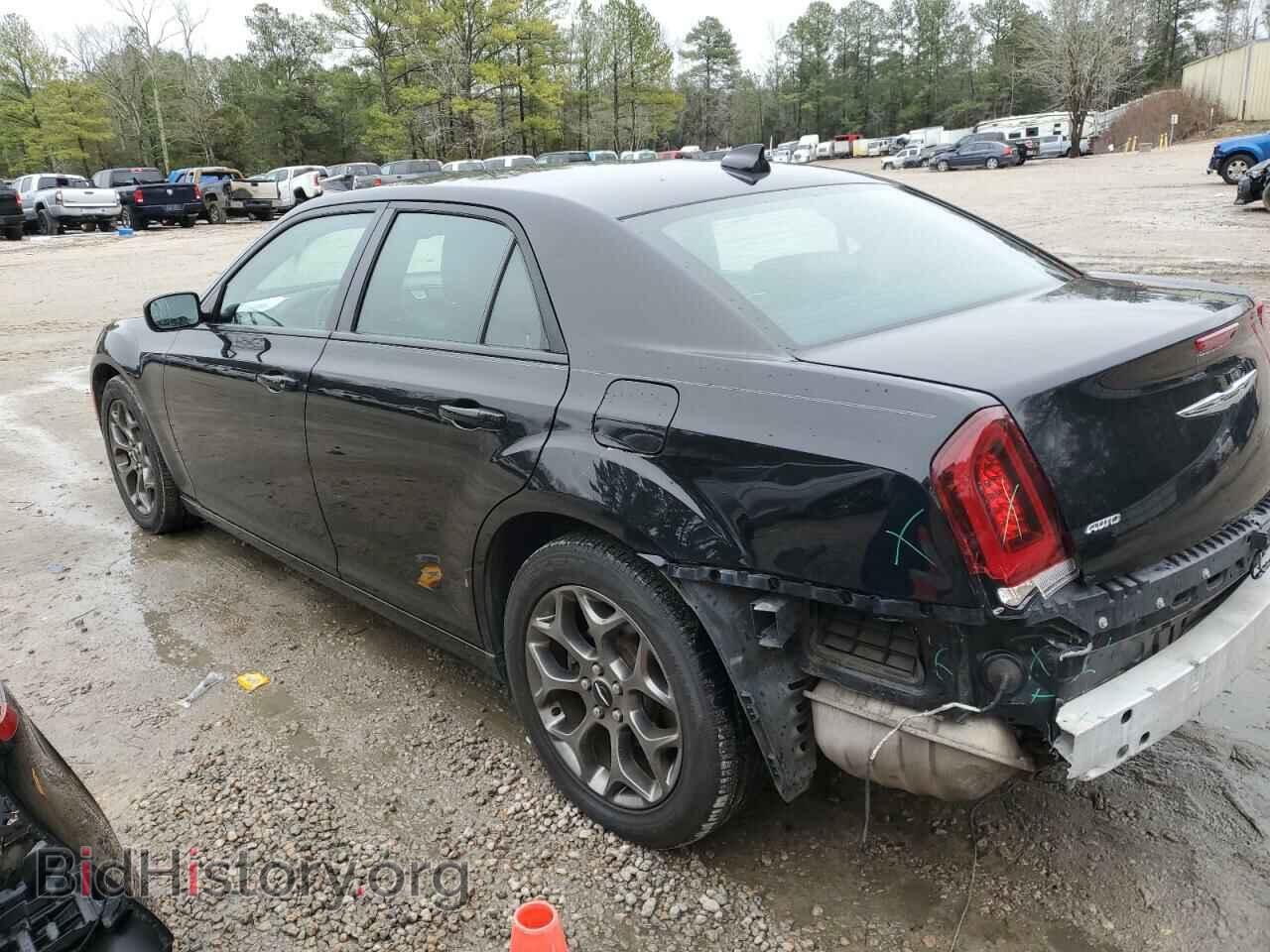 2016 CHRYSLER 300 - VIN: 2C3CCAGG7GH176180 - Photo 2