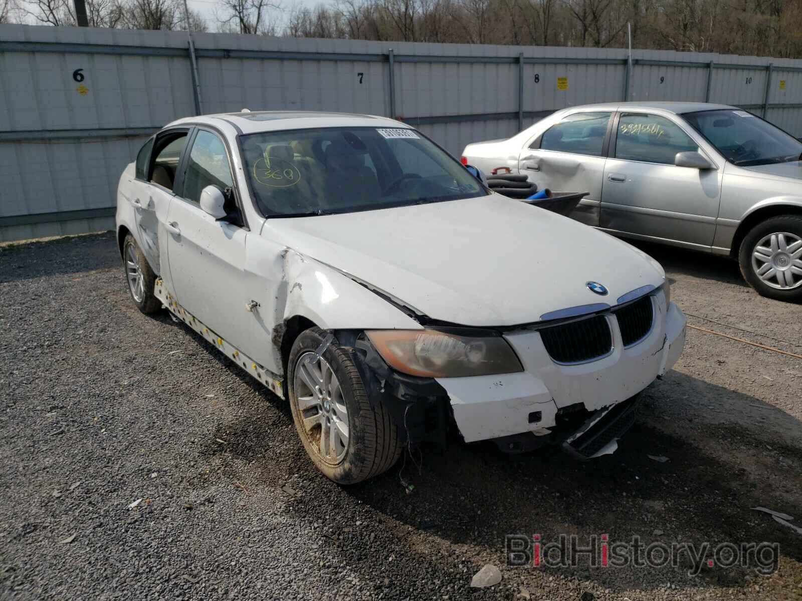 Фотография WBAVA33517KX83188 - BMW 3 SERIES 2007